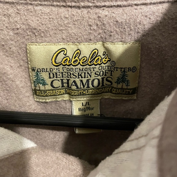 Cabelas long sleeve button down - Picture 3 of 4